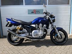 YAMAHA XJR 1300