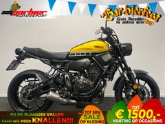 YAMAHA XSR 700