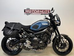 YAMAHA XSR 900 ABS