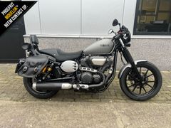 YAMAHA XV 950