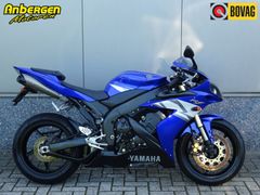 YAMAHA YZF R1