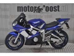 YAMAHA YZF R6