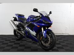 YAMAHA YZF R6