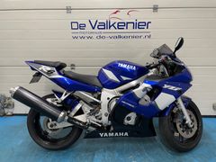 YAMAHA YZF R6