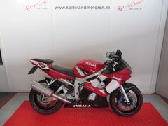 YAMAHA YZF R6