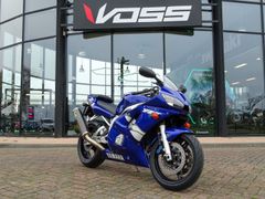 YAMAHA YZF R6