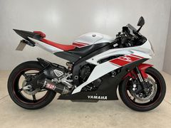 YAMAHA YZF R6