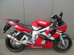 YAMAHA YZF R6