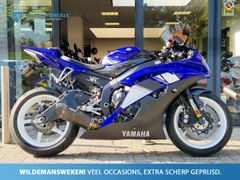 YAMAHA YZF R6 CHAMPIONS EDITION