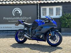 YAMAHA YZF R7