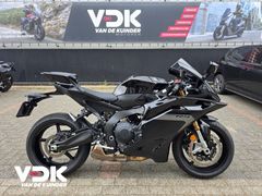 YAMAHA YZF R9