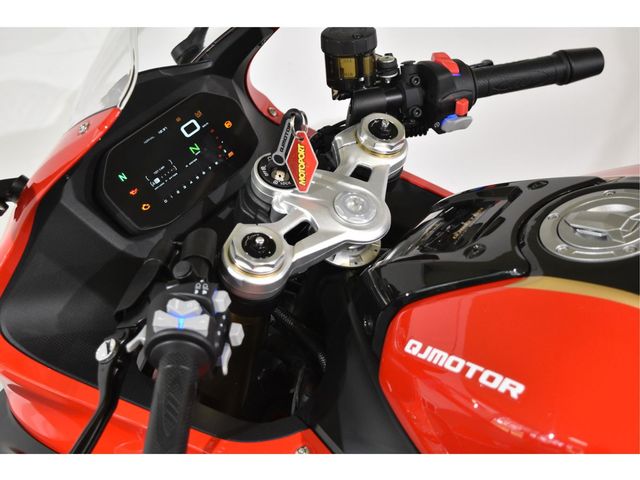 QJMOTOR - srk-800-rr