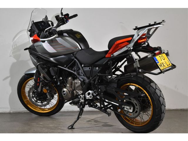QJMOTOR - srt-700-x-touring