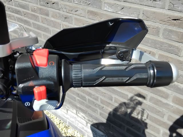 QJMOTOR - srt-800-sx