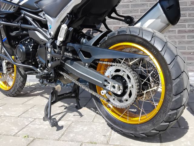 QJMOTOR - srt-800-sx