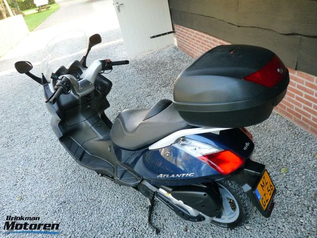 aprilia - atlantic-400