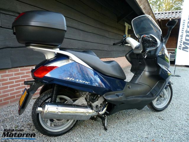 aprilia - atlantic-400