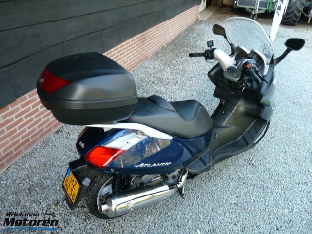 aprilia - atlantic-400