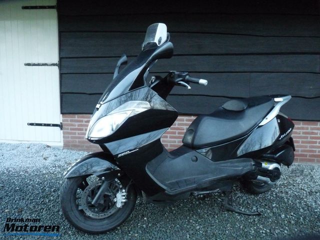 aprilia - atlantic-500