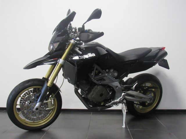 aprilia - dorsoduro-750