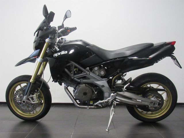 aprilia - dorsoduro-750