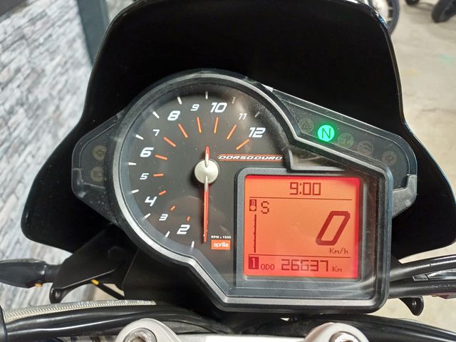 aprilia - dorsoduro-750