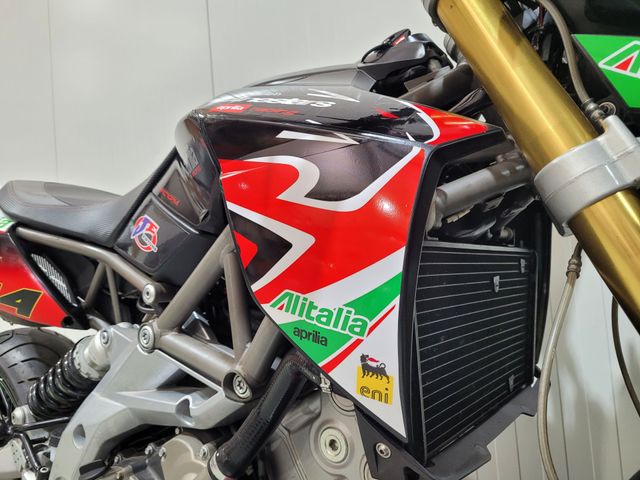 aprilia - dorsoduro-750