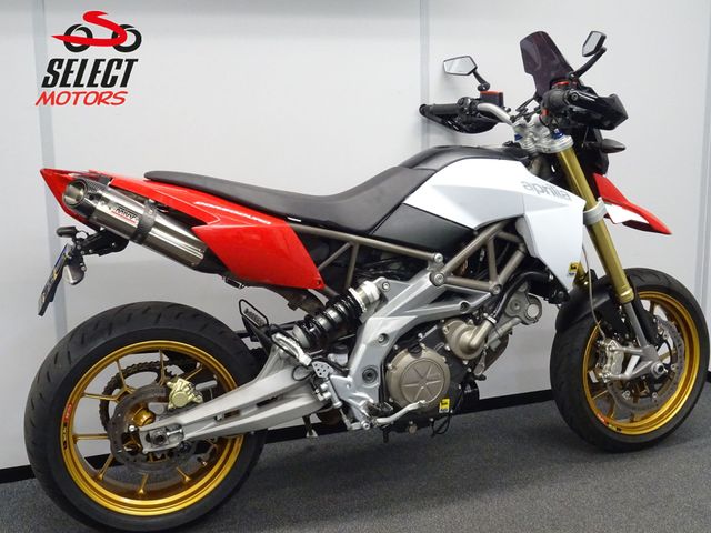 aprilia - dorsoduro-750