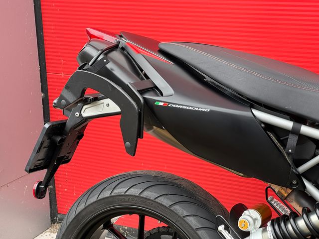 aprilia - dorsoduro-750-factory