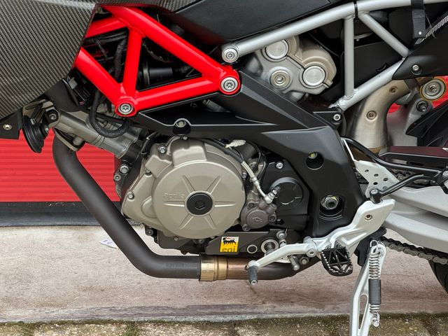 aprilia - dorsoduro-750-factory