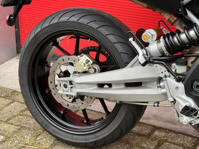 aprilia - dorsoduro-750-factory
