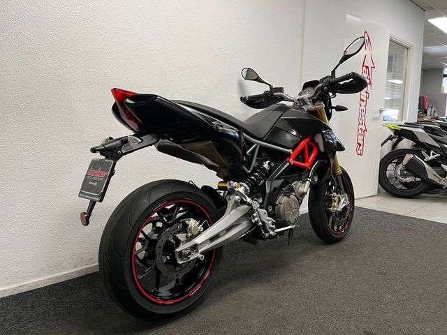 aprilia - dorsoduro-750-factory-abs