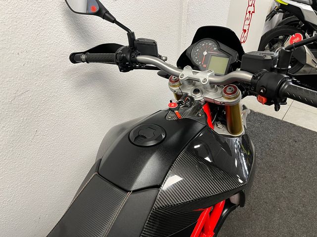 aprilia - dorsoduro-750-factory-abs