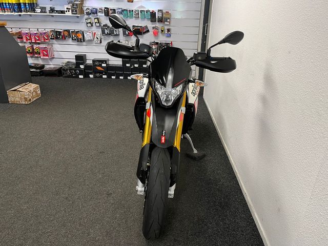 aprilia - dorsoduro-900