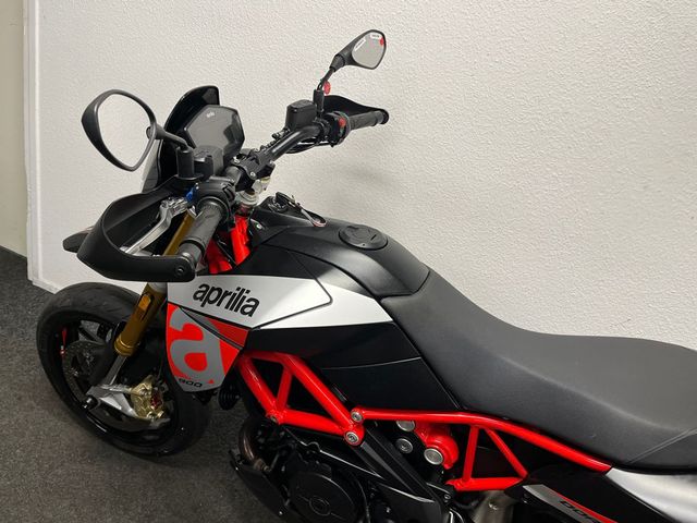 aprilia - dorsoduro-900-abs