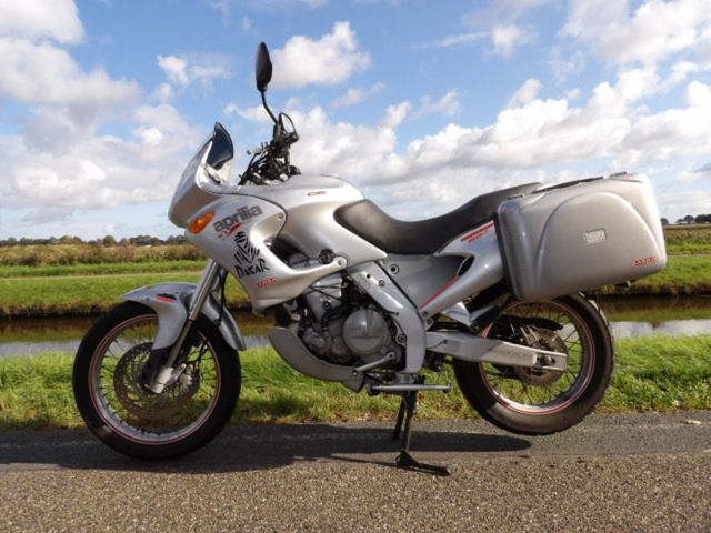 aprilia - pegaso-650