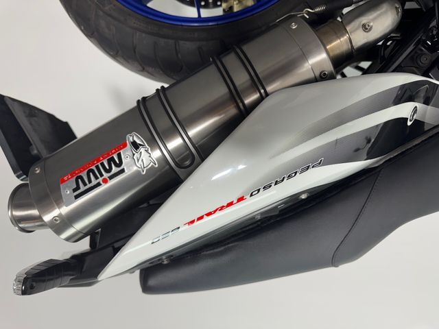 aprilia - pegaso-650