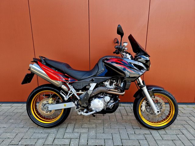 aprilia - pegaso-650-factory