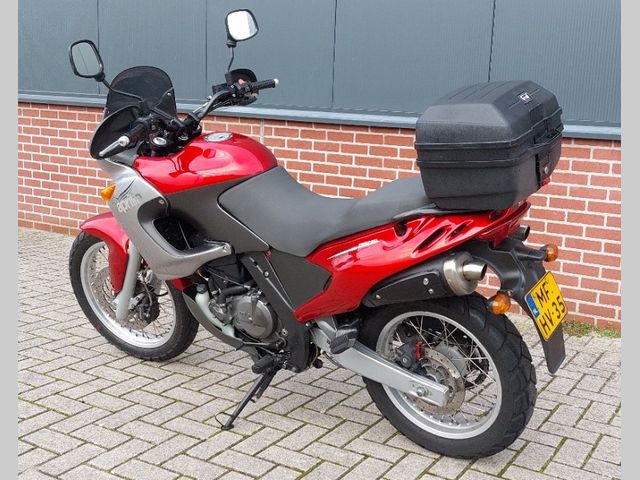 aprilia - pegaso-650-ie