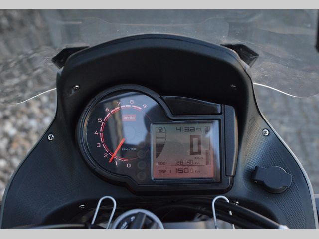 aprilia - pegaso-650-strada-city