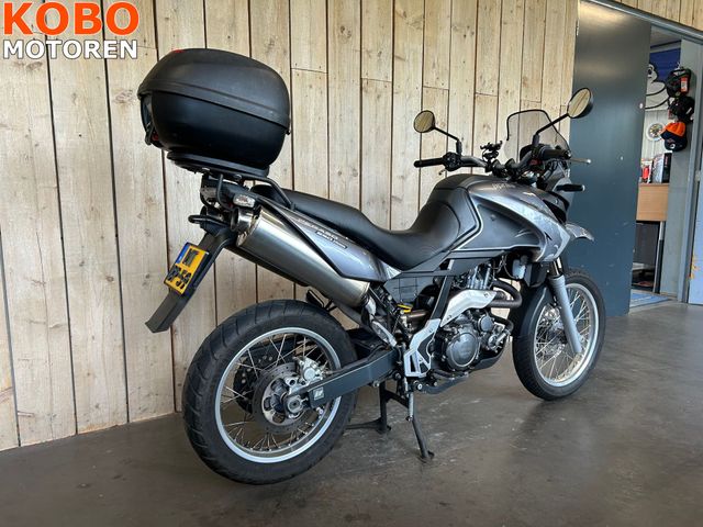 aprilia - pegaso-650-trail