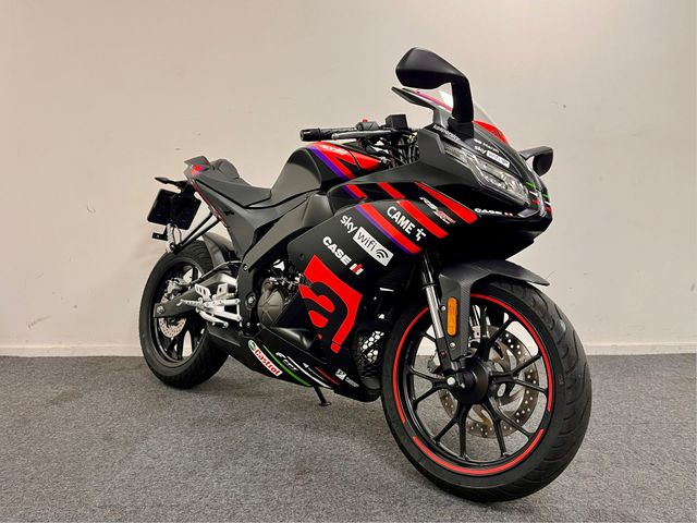 aprilia - rs-125-gp