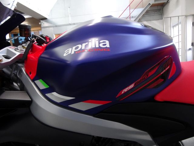 aprilia - rs-660