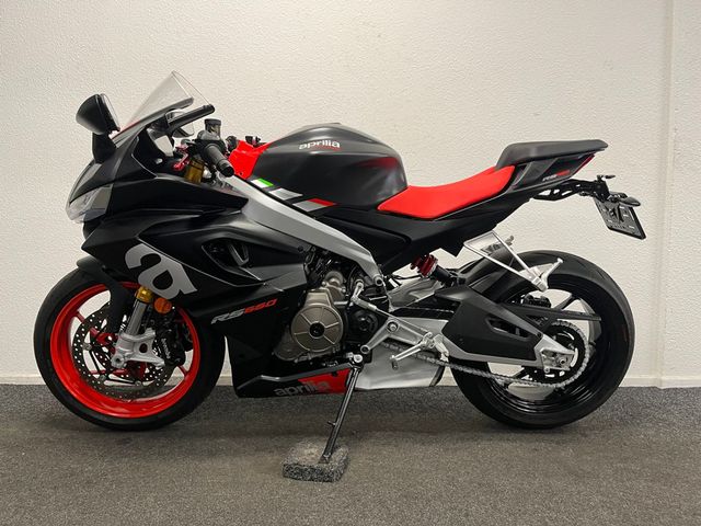aprilia - rs-660