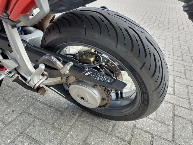 aprilia - rst-mille-futura