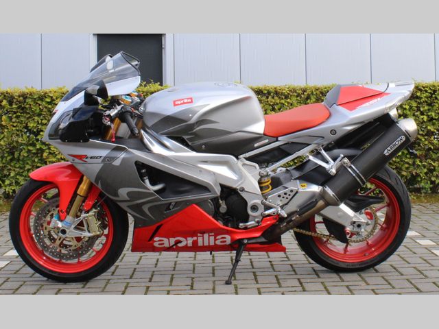 aprilia - rsv-1000-r