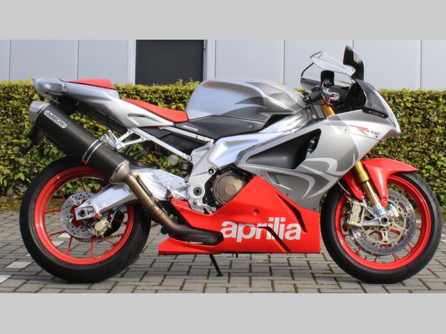 aprilia - rsv-1000-r