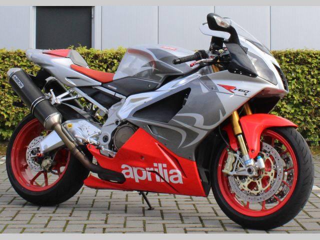 aprilia - rsv-1000-r