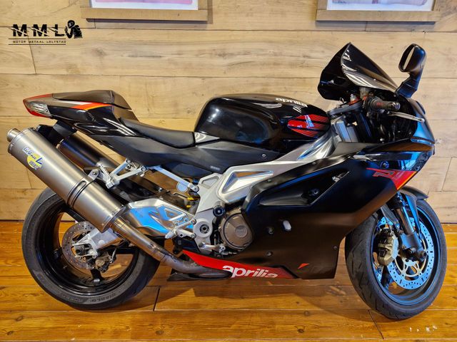 aprilia - rsv-1000-r