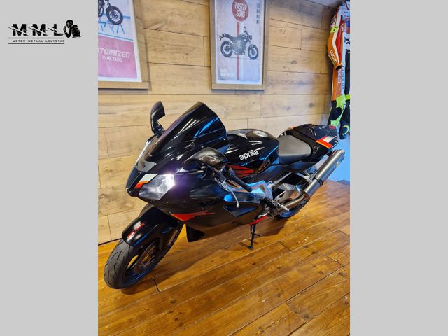 aprilia - rsv-1000-r